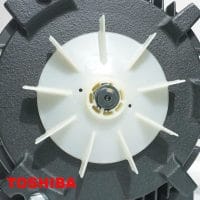 động cơ toshiba mặt bích